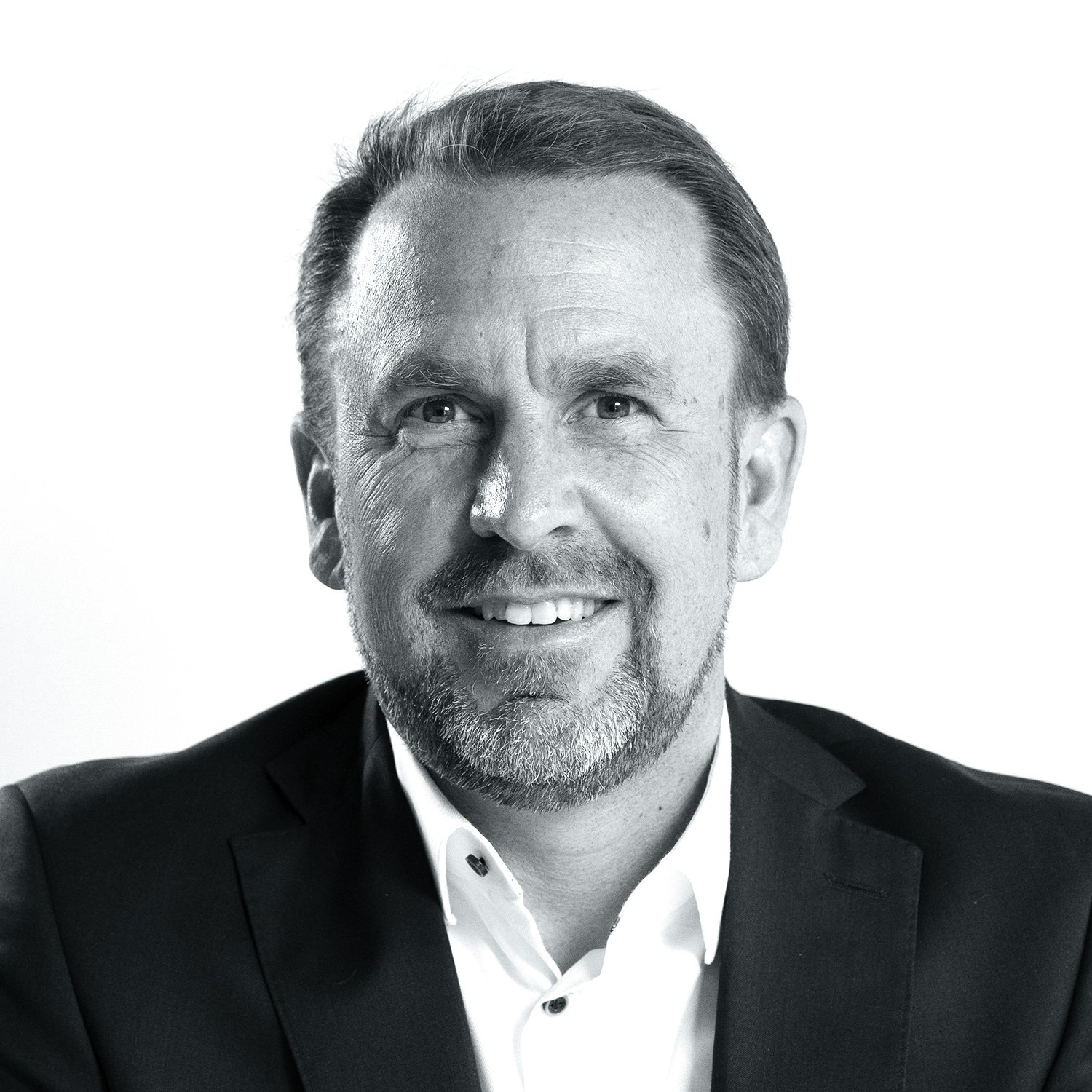 Joerg Müller-Dünow